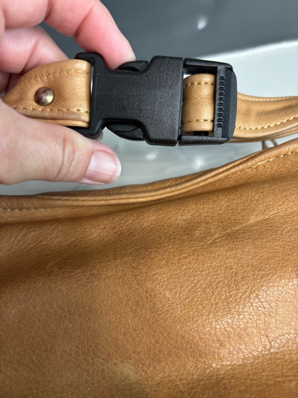 Overland Tan Leather Waist Pack Vintage Classic Fanny Pack - Picture 8 of 10